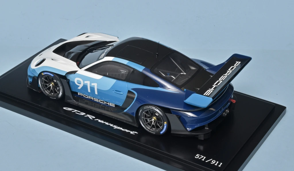 18spark Porsche 911 992 GT3 R 2 18spark Porsche 911 992 GT3 R 2