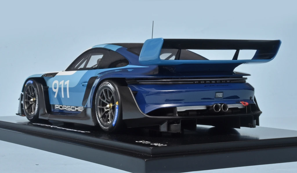 18spark Porsche 911 992 GT3 R 3 18spark Porsche 911 992 GT3 R 3