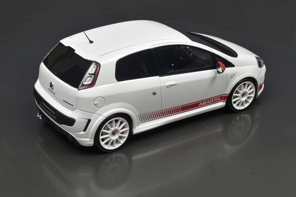18OttOm Fiat Punto Abarth Esseesse 2010 4 18OttOm Fiat Punto Abarth Esseesse 2010 4
