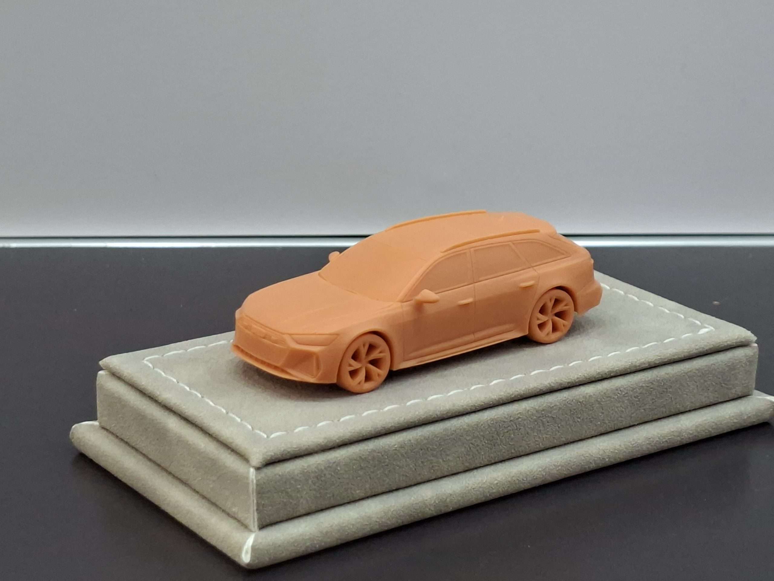 1;64 Trends Hobby Audi RS6 Avant 1;64 Trends Hobby Audi RS6 Avant