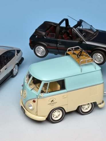 18solido VW Kool Kombi + Alfa GTV6 + Peugeot 205 1.6 CTi cabrio