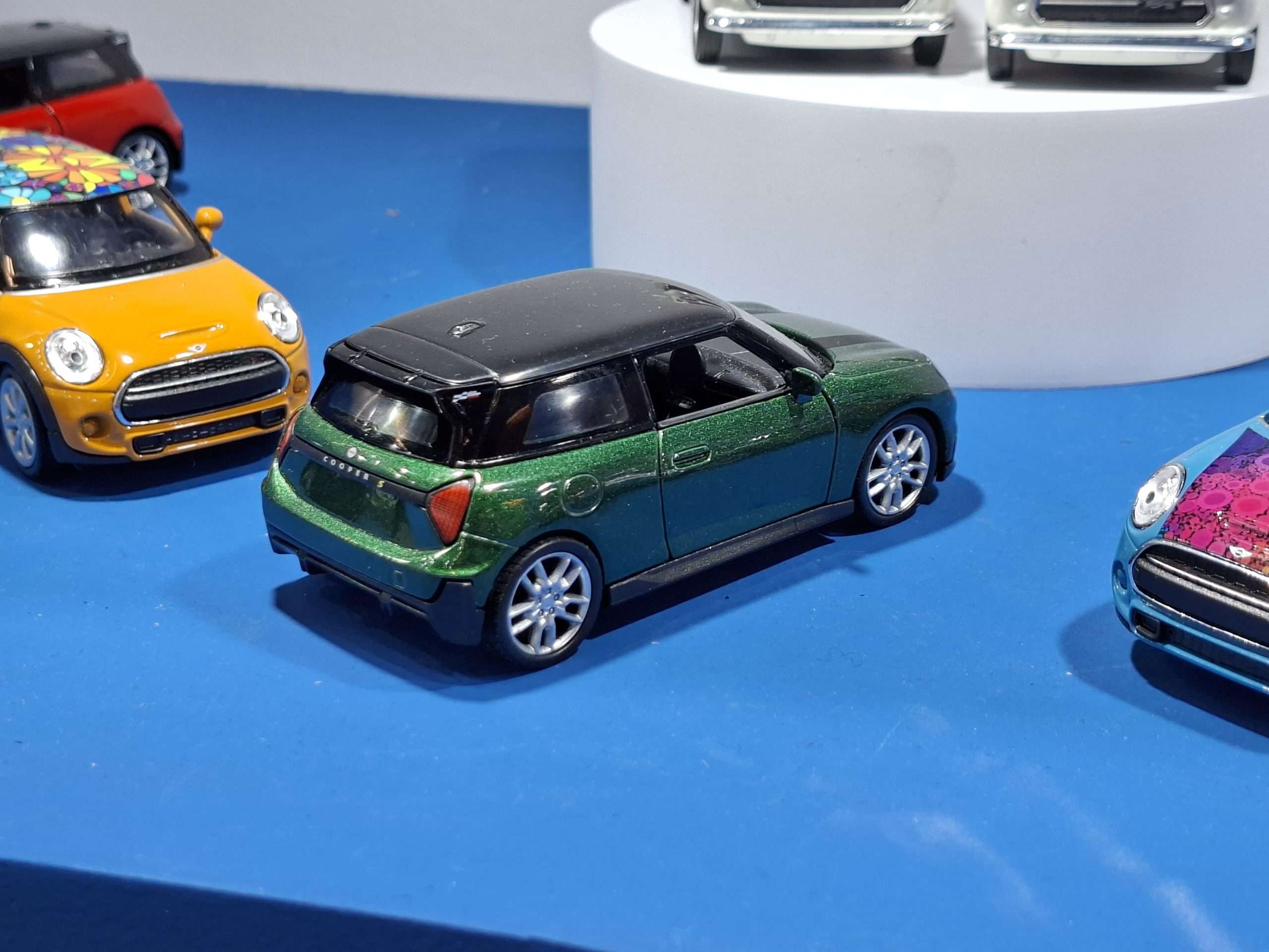 34 39Welly MiniCooperS new 34 39Welly MiniCooperS new