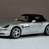 1;64 Mini GT BMW Z8 1