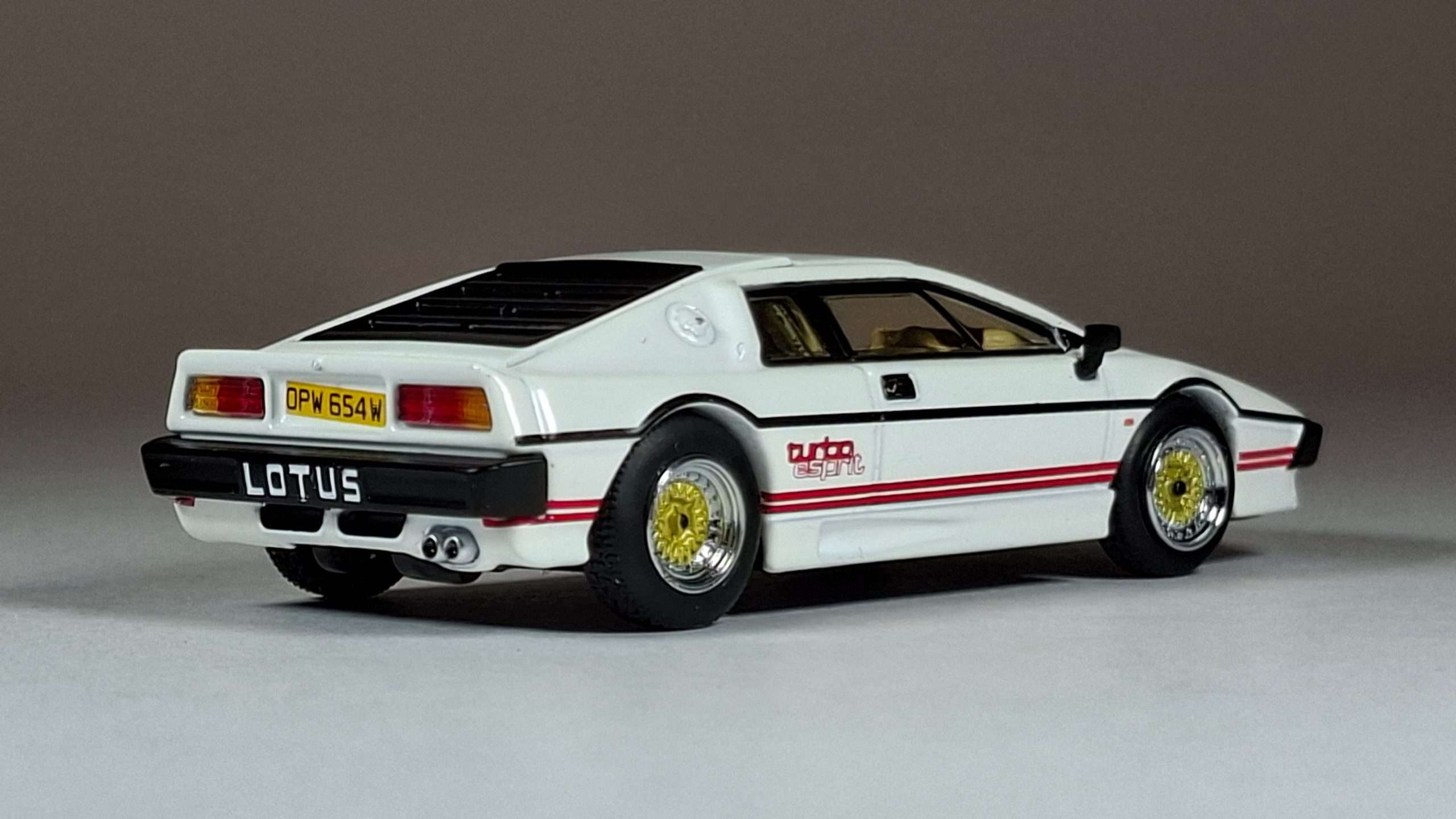 1;64 Mini GT Lotus Esprit Turbo 2 1;64 Mini GT Lotus Esprit Turbo 2