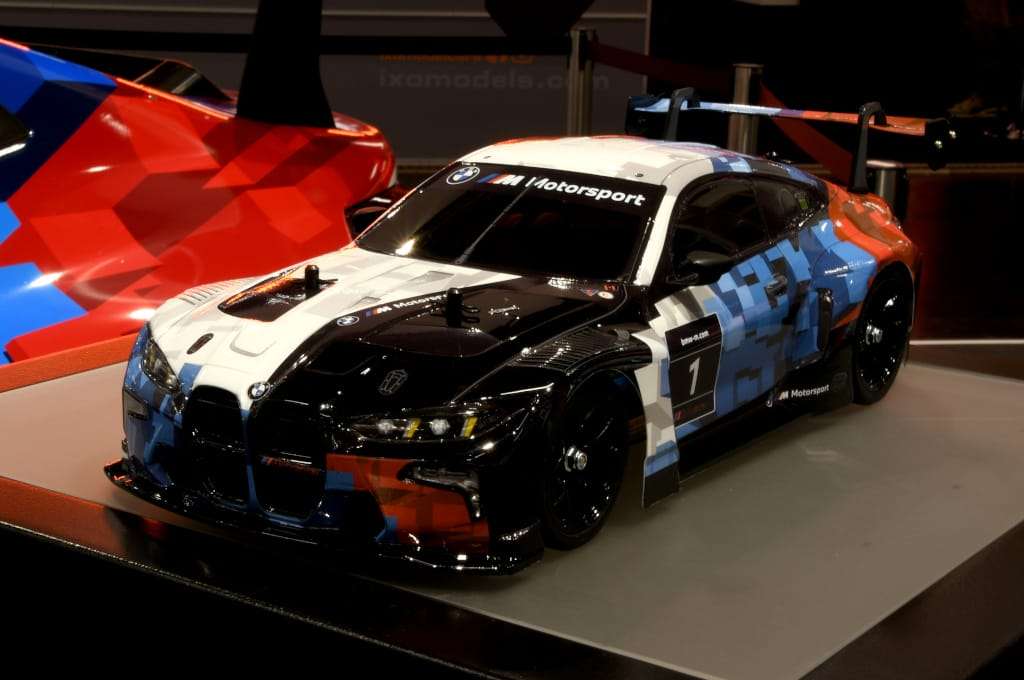 INT 110 Tamiya BMW M4