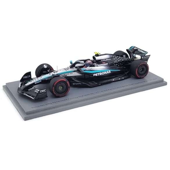 43Spark Mercedes AMG Petronas W16 Sprint pole Miami GP Kimi Antonelli
