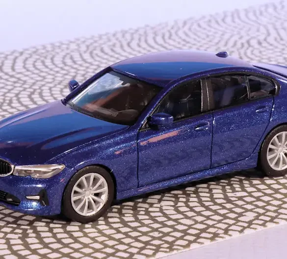 INT.Herpa 87.BMW 3 serie (G20)(1)