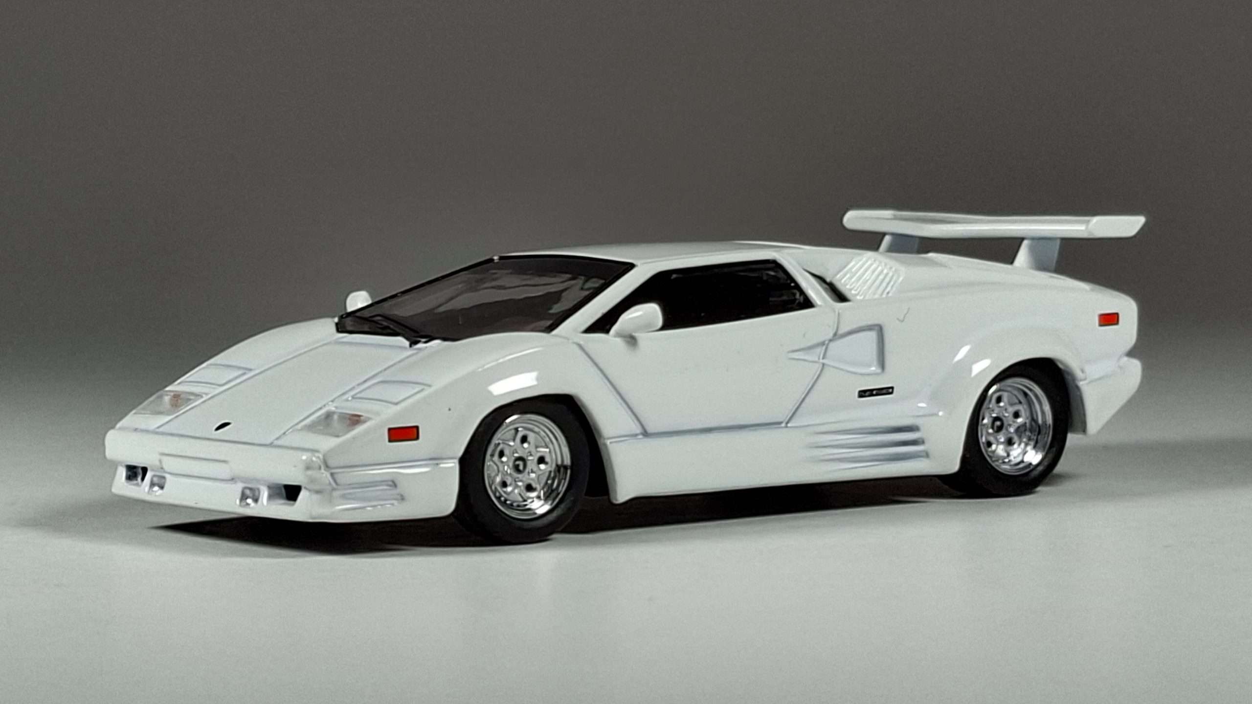 1;64 Mini GT Lamborghini Countach 25th Anniversary Edition 1 1;64 Mini GT Lamborghini Countach 25th Anniversary Edition 1