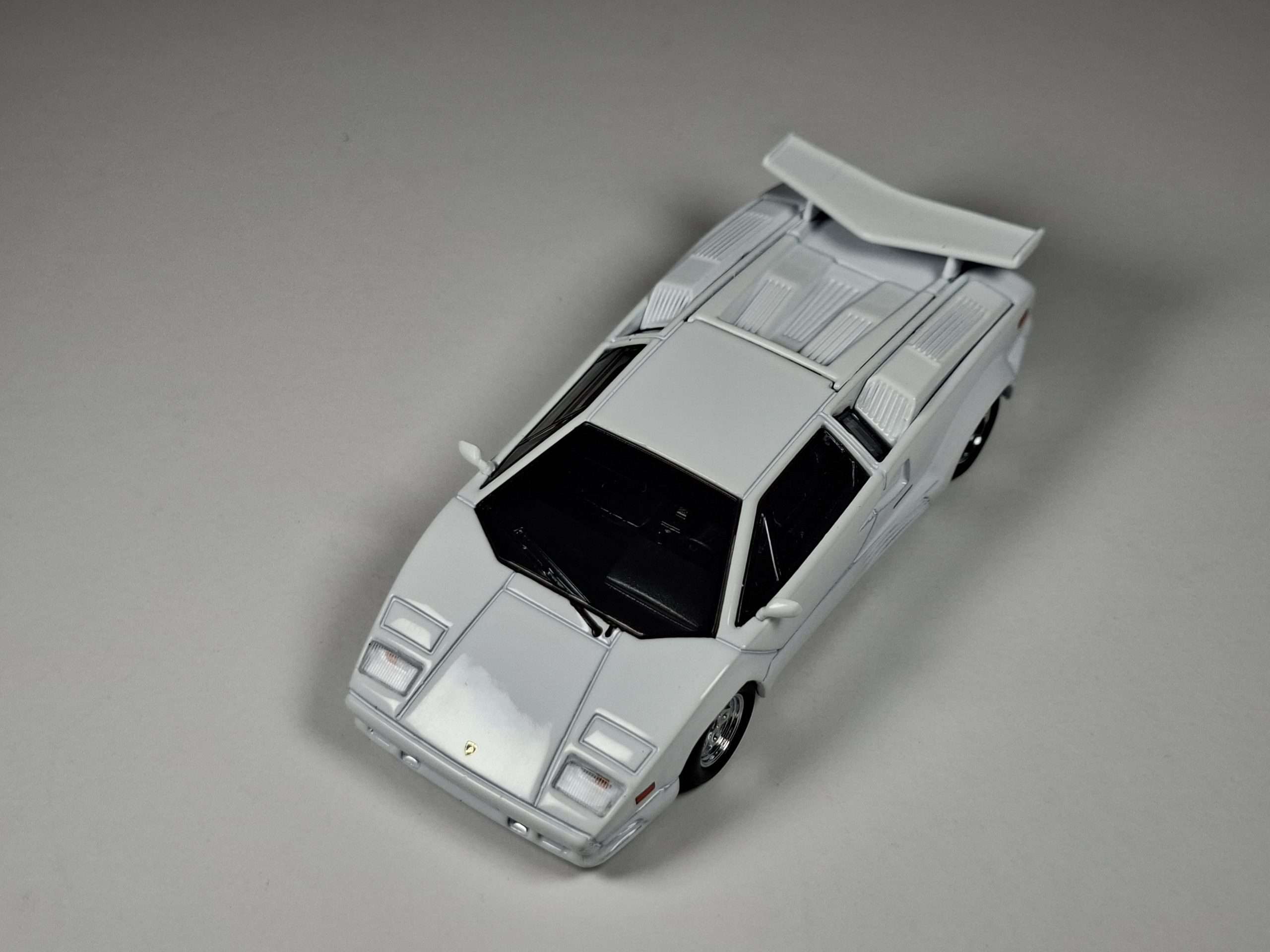 1;64 Mini GT Lamborghini Countach 25th Anniversary Edition 3 1;64 Mini GT Lamborghini Countach 25th Anniversary Edition 3