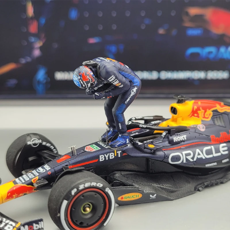 43Spark Oracle Red Bull RB20 Max Verstappen World Champion 2024 (2) 43Spark Oracle Red Bull RB20 Max Verstappen World Champion 2024 (2)