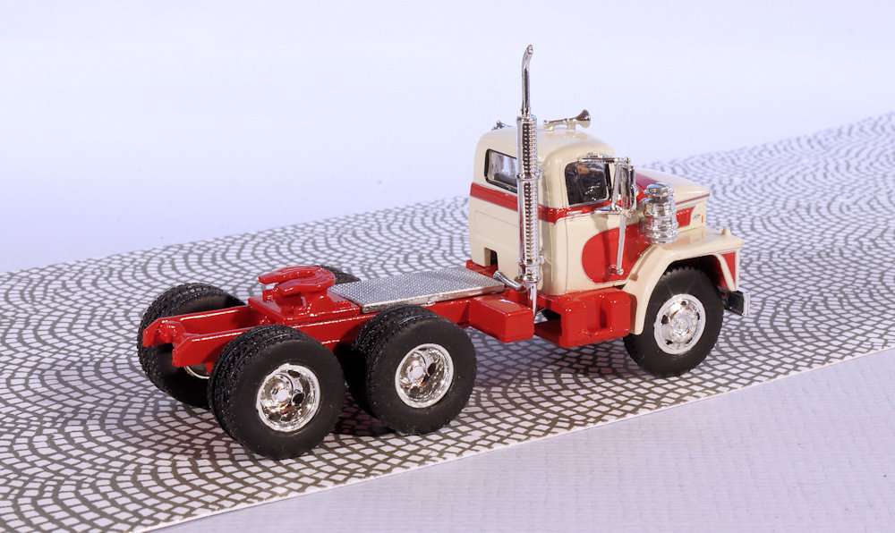 INT3 26.Brekina 87.Dodge LCF CT 900(2) INT3 26.Brekina 87.Dodge LCF CT 900(2)