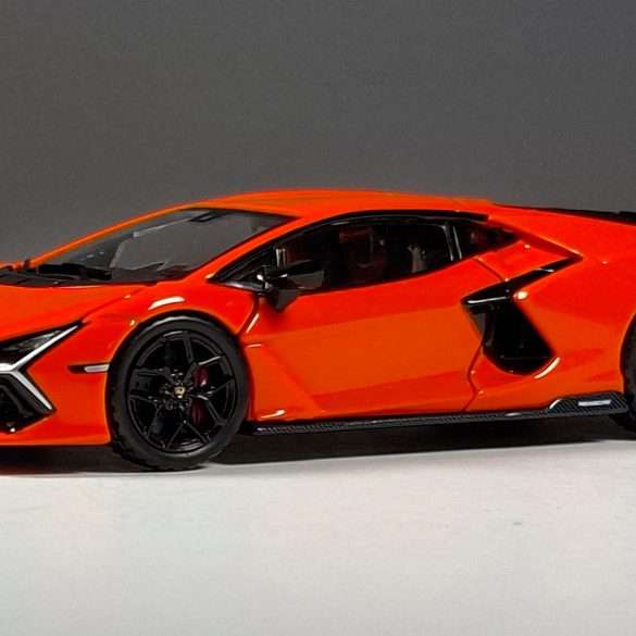 1;64 Hung Hing Lamborghini Revuelto 1