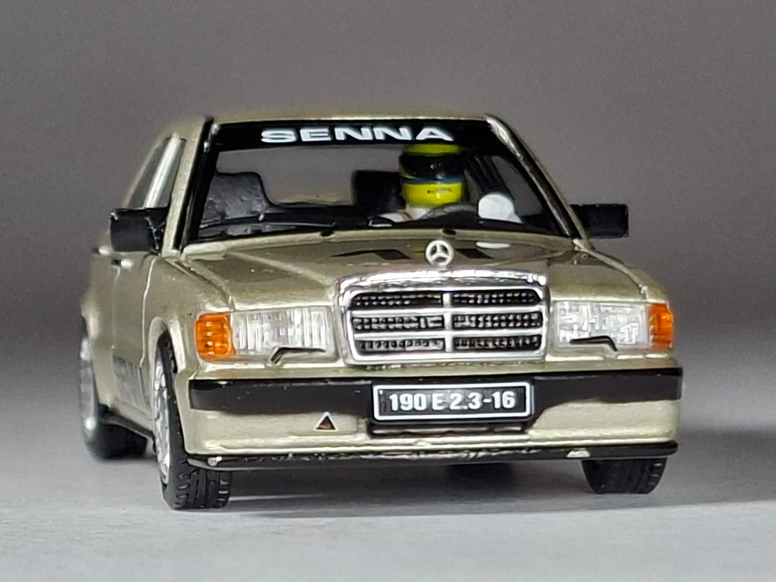 1;64 Mini GT Mercedes Benz 190E 2.3 16 5 1;64 Mini GT Mercedes Benz 190E 2.3 16 5