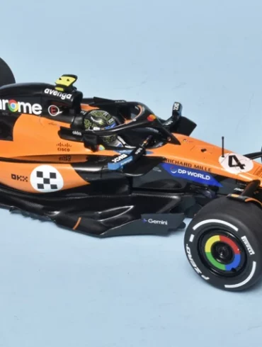 18solido McLaren MCL39 2025 Norris wk 1