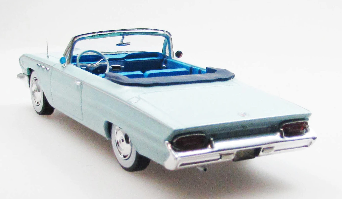 43esval Buicke LeSabre 1961 2 43esval Buicke LeSabre 1961 2