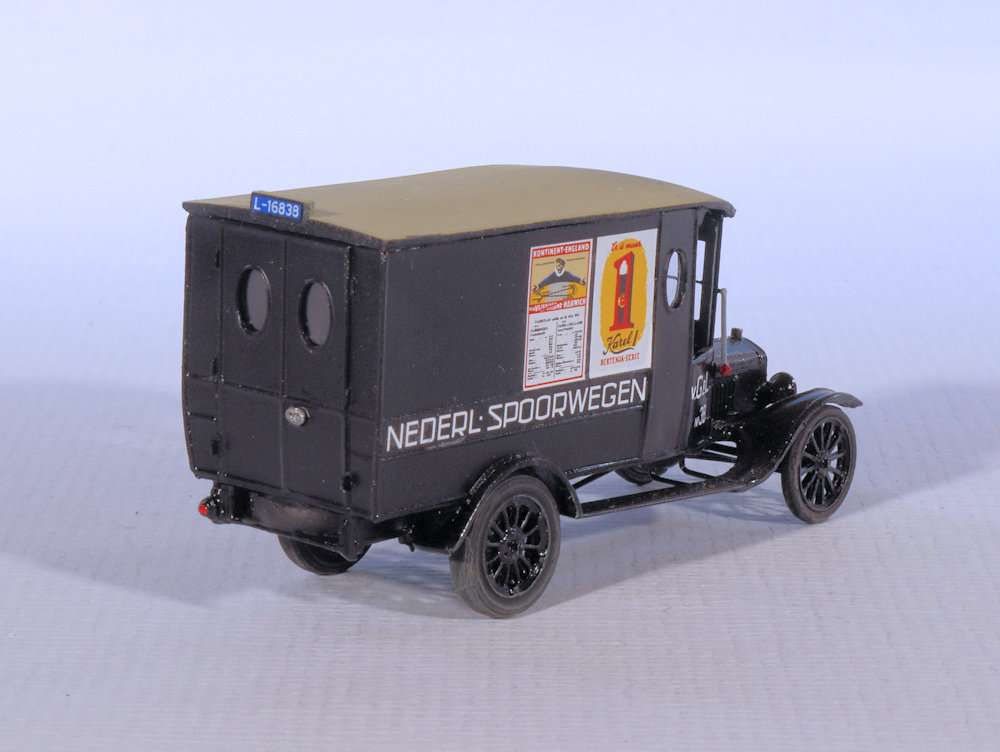 INT3 26.Artitec 87.Ford TT VGL(2) INT3 26.Artitec 87.Ford TT VGL(2)