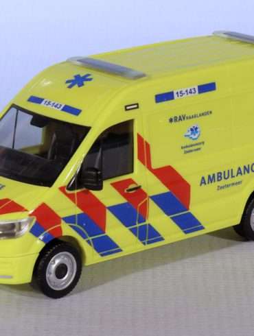 INT3 26.Herpa 87.MAN TGE Ambu Zoetermeer(1)