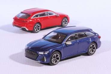 INT3 26.Minichamps 87.Audi RS6 Avant (2019)(1)